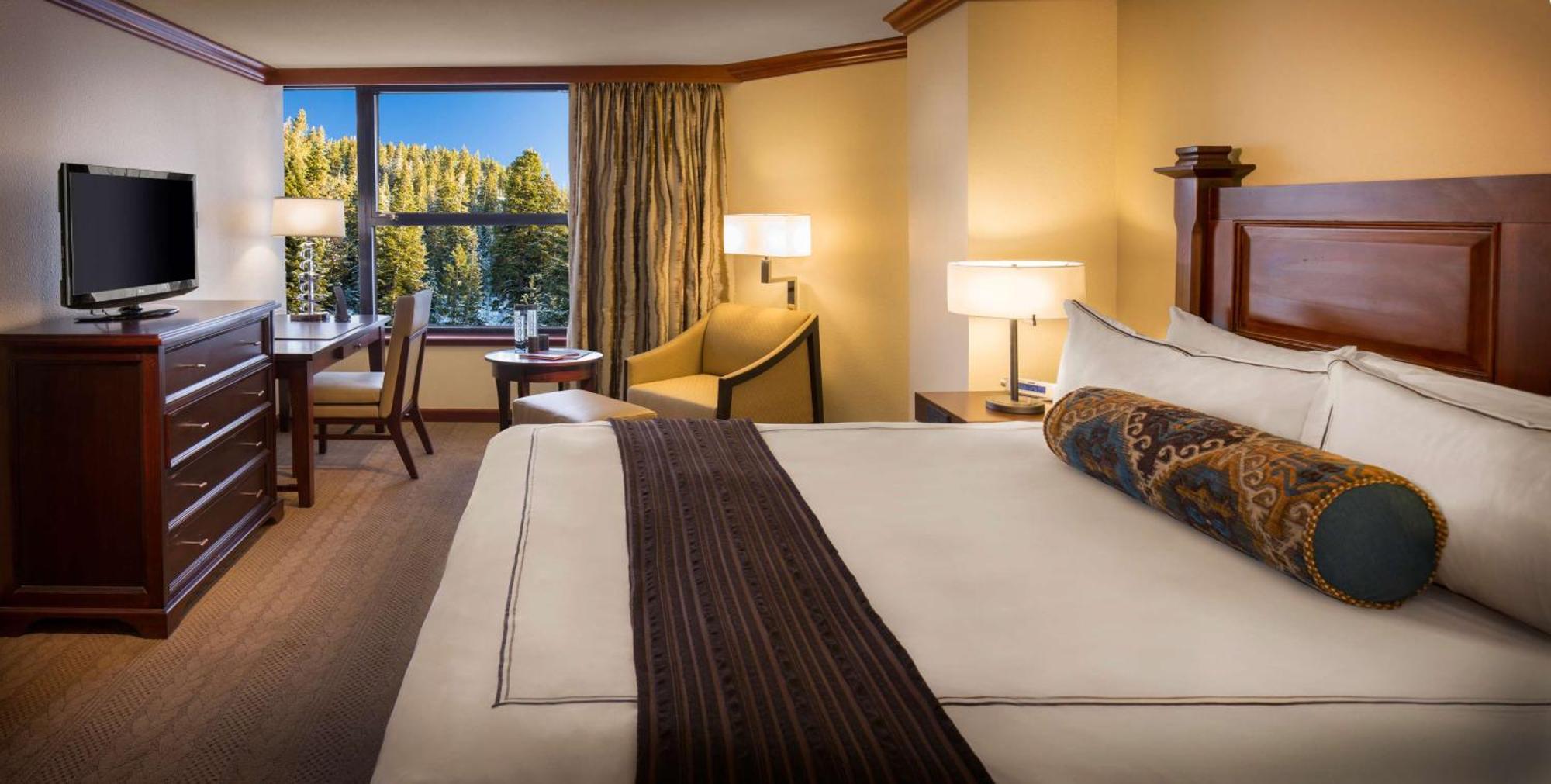 Everline Resort And Spa, Lake Tahoe Олимпик Вали Екстериор снимка