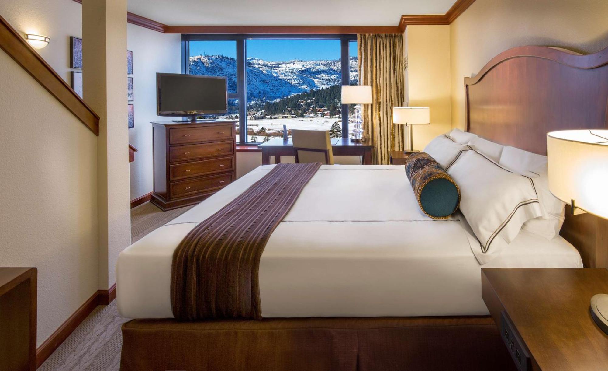 Everline Resort And Spa, Lake Tahoe Олимпик Вали Екстериор снимка