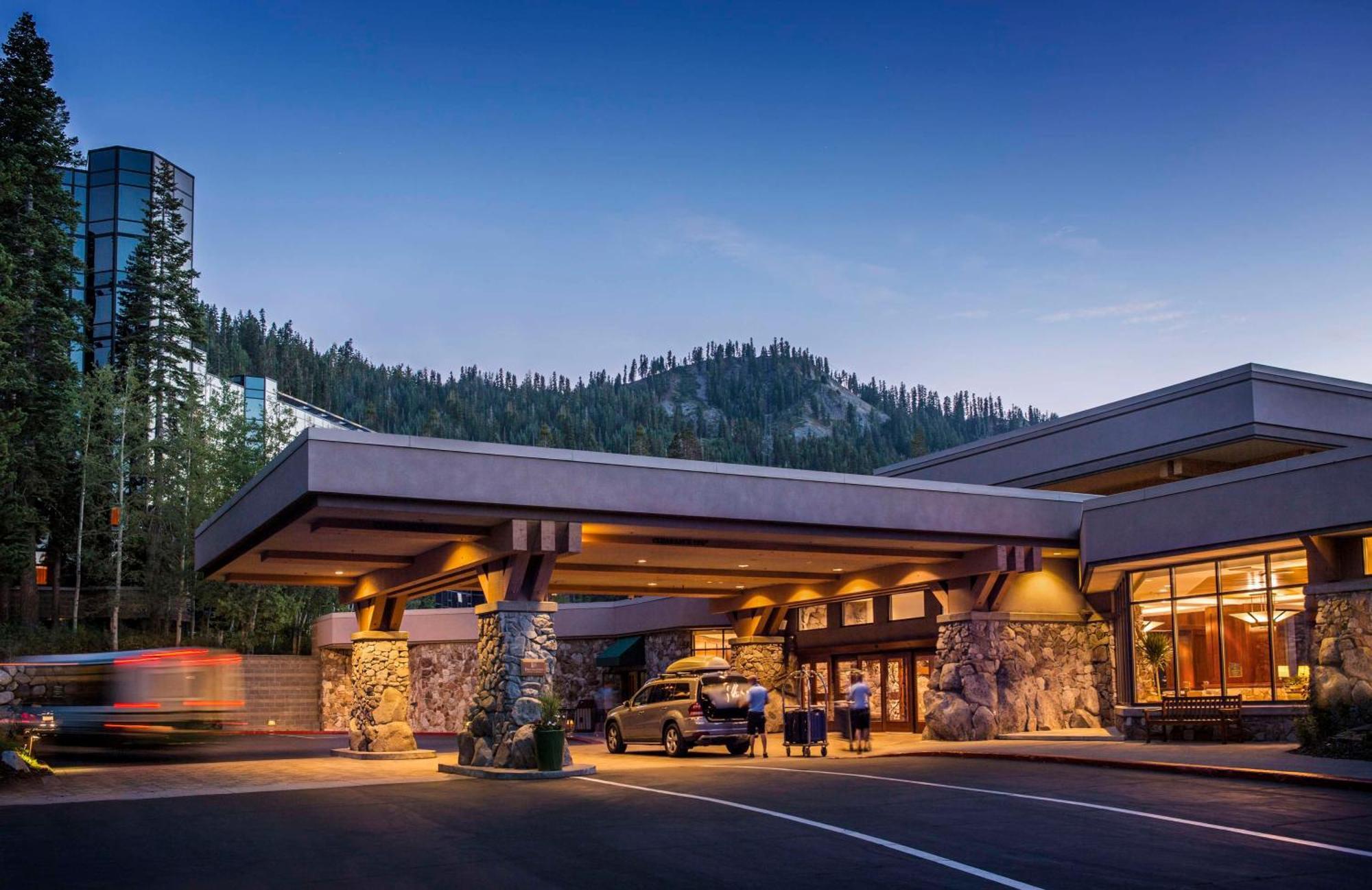 Everline Resort And Spa, Lake Tahoe Олимпик Вали Екстериор снимка